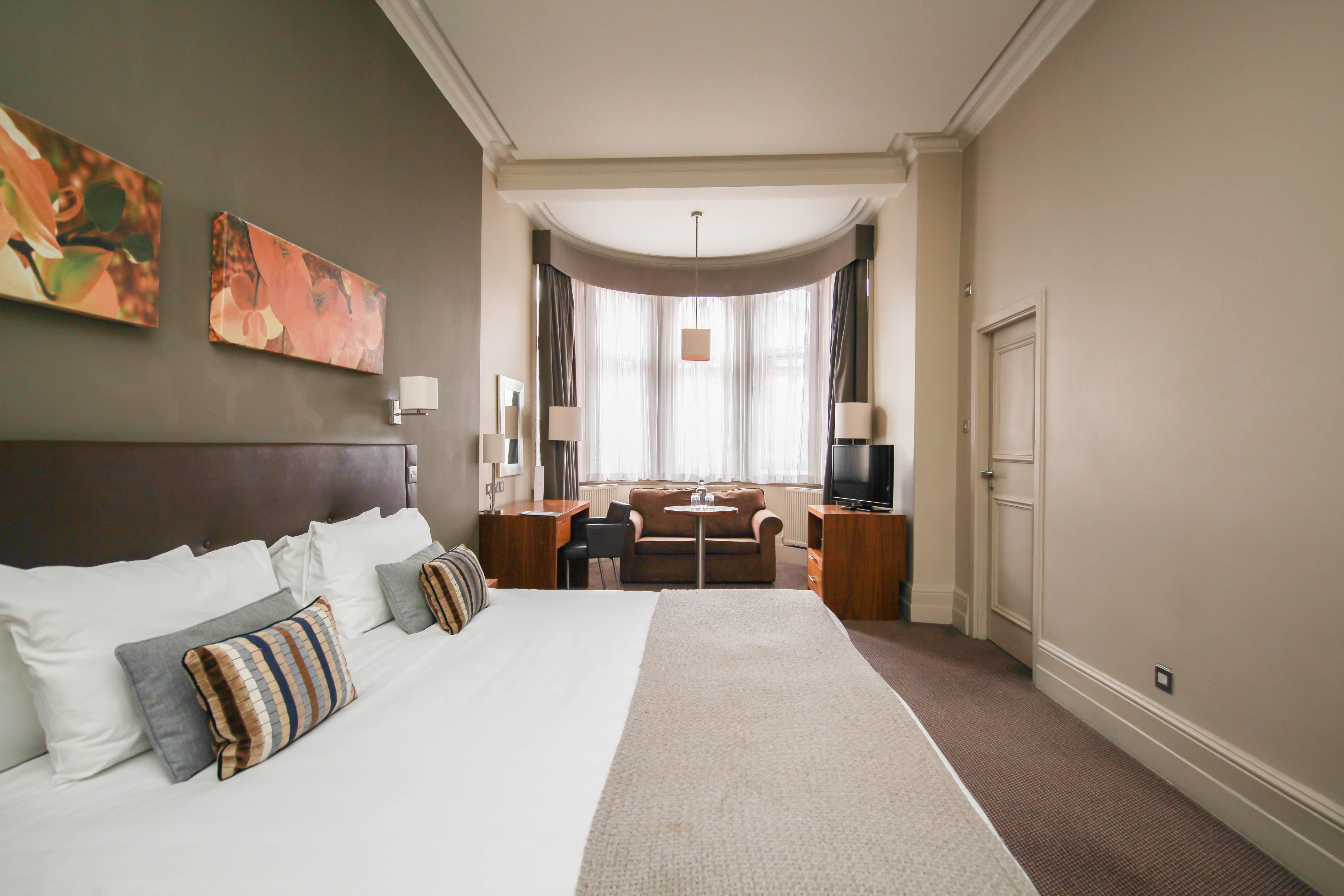 The Met Hotel