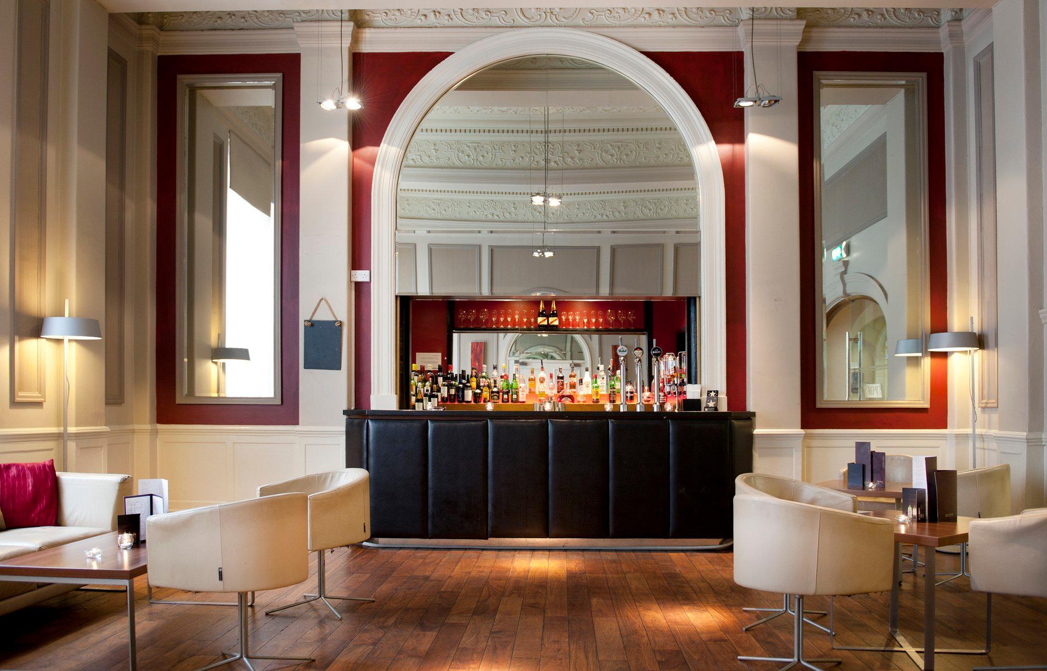 The Met Hotel 4*