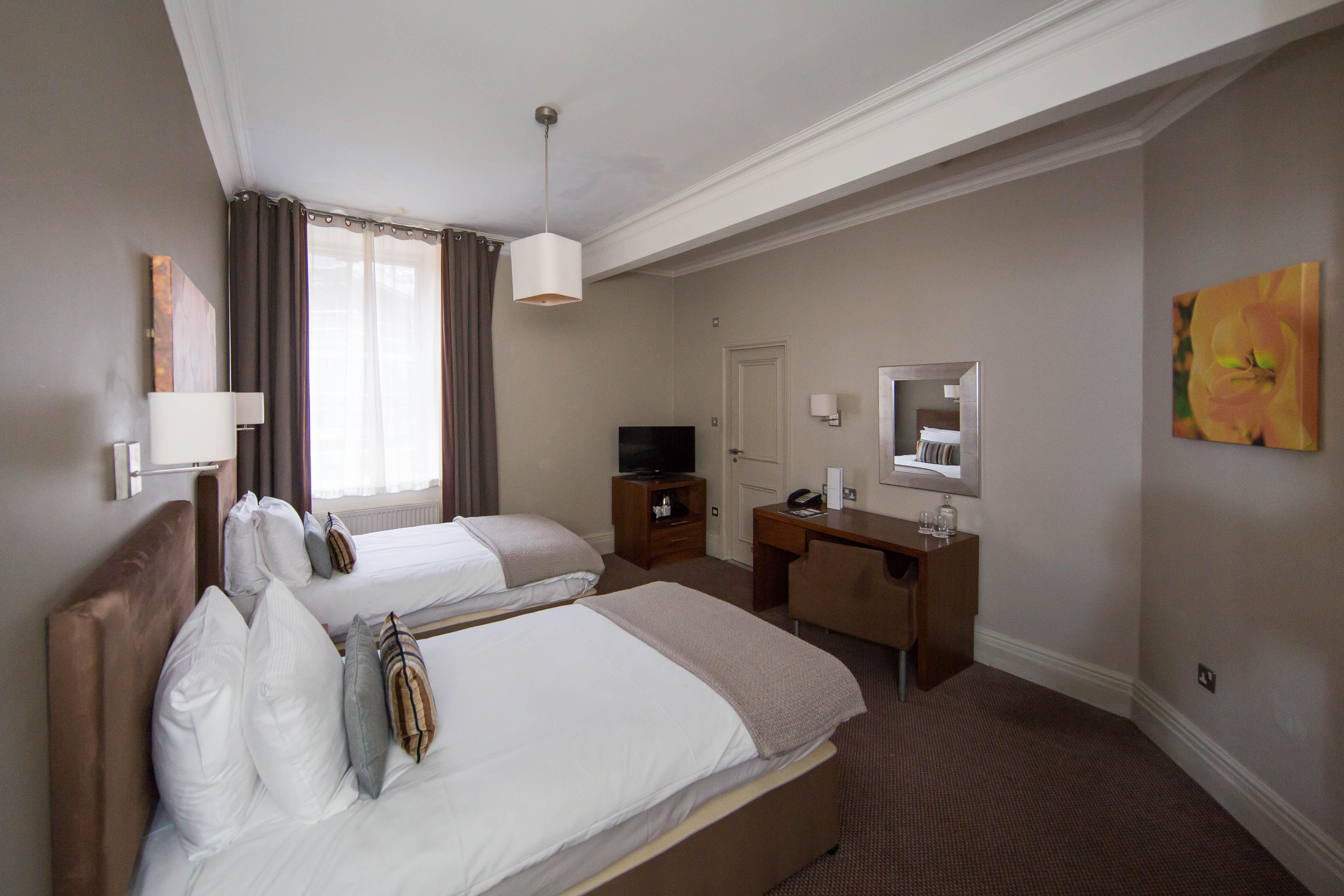 The Met Hotel