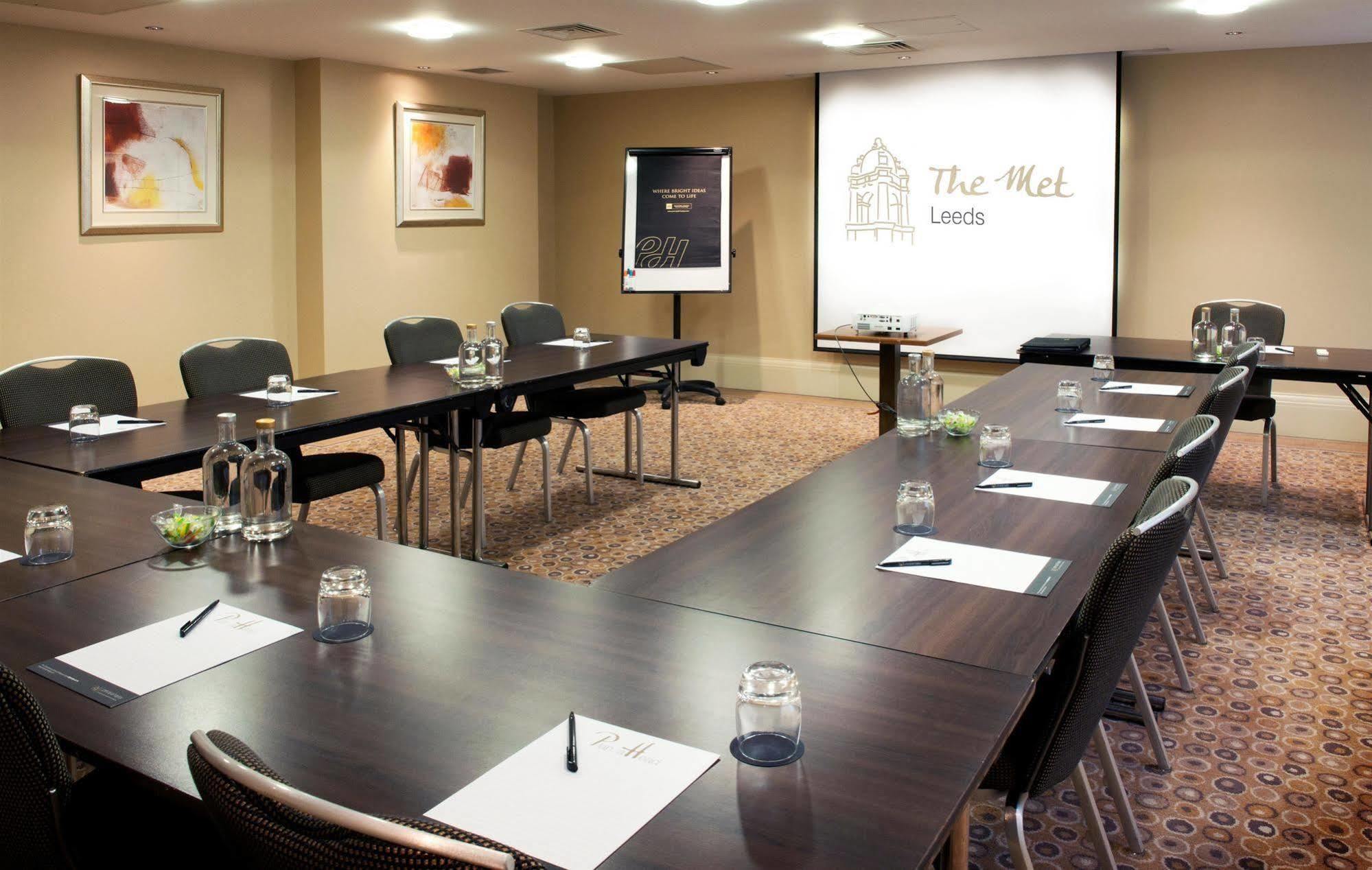 The Met 4* Leeds (West Yorkshire)